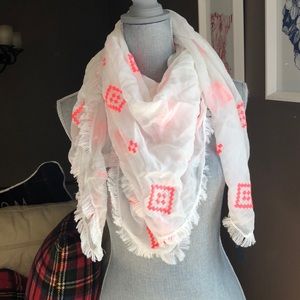 Tommy Hilfiger lightweight square scarf